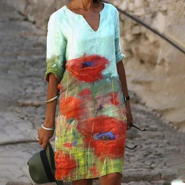 Robe droite crème brodée de fleurs à col en V