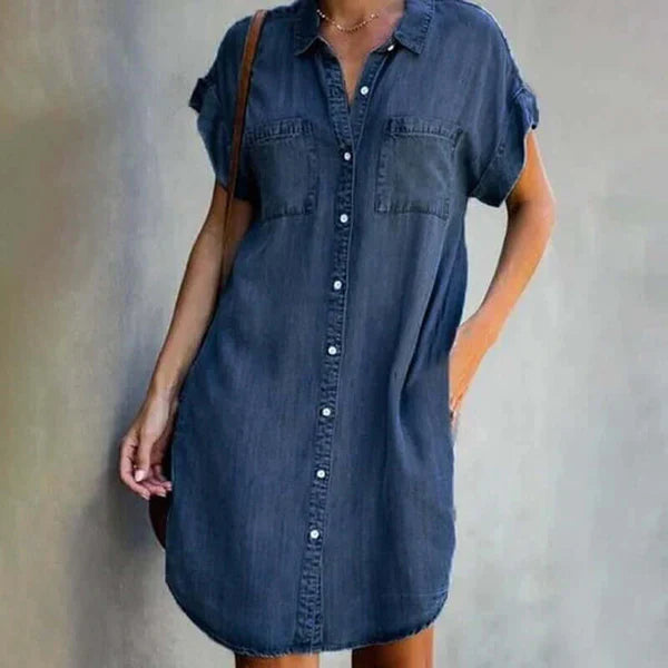 Kurzarm-Hemdkleid aus Chambray