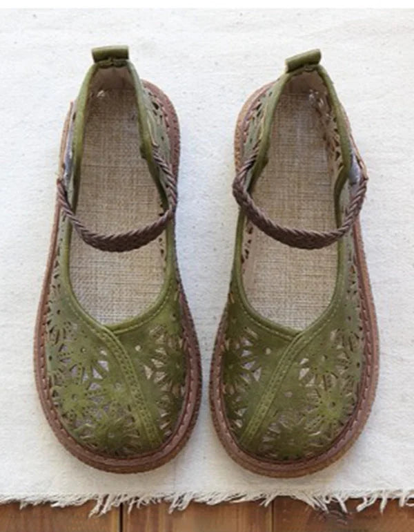 Zapatos sin cordones cortados con láser