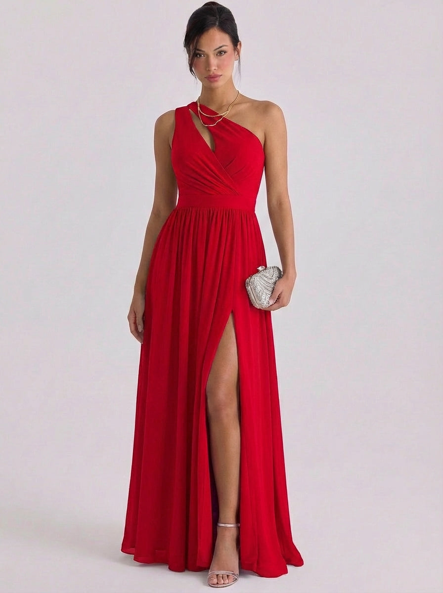 Abito monospalla con ritaglio in chiffon e vita raccolta con spacco alto
