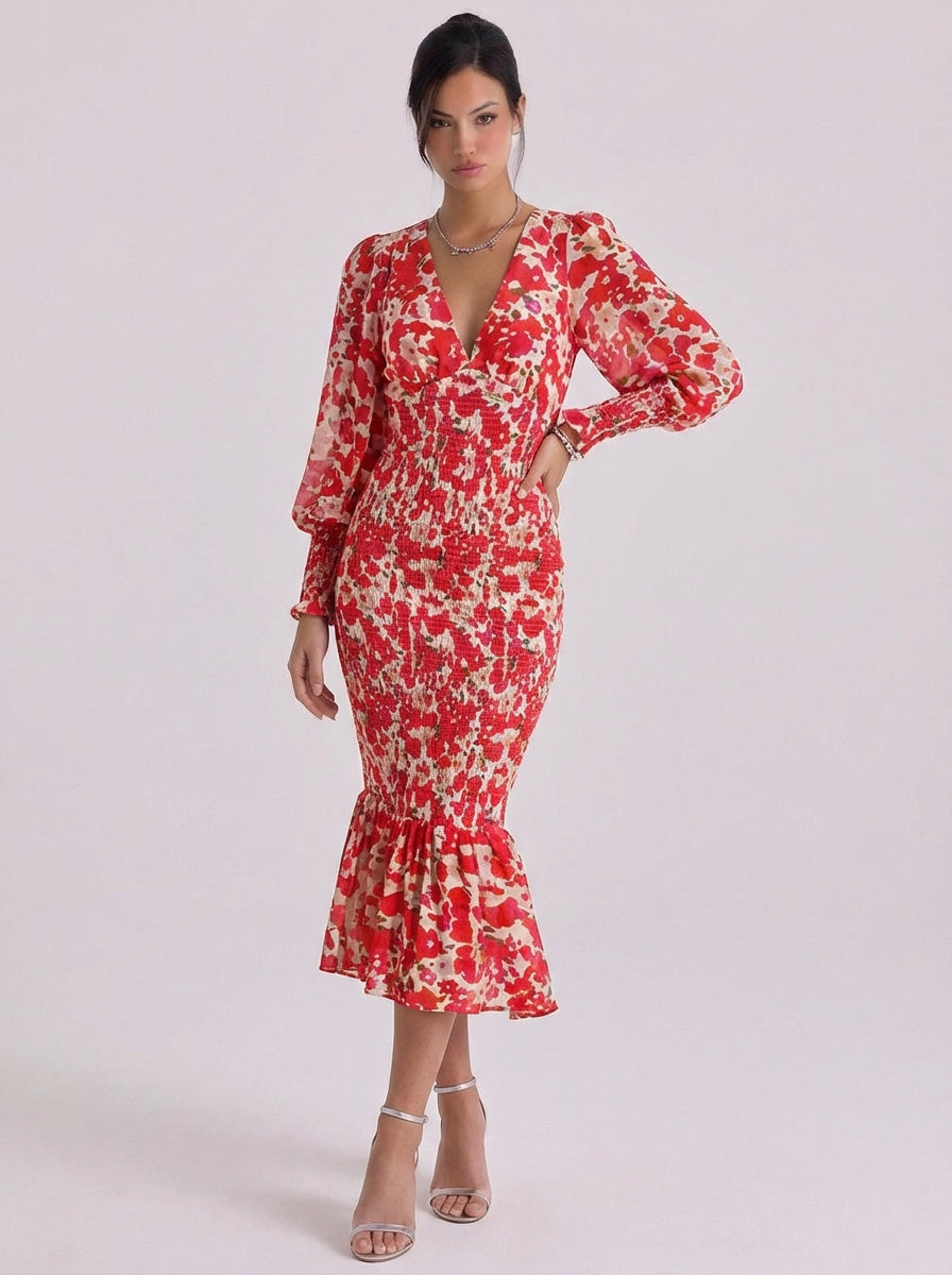 Vestido midi fruncido floral de gasa con dobladillo con volantes