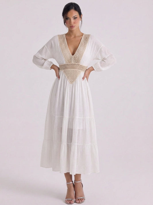 Abito lungo a strati con pannelli in cotone all'uncinetto