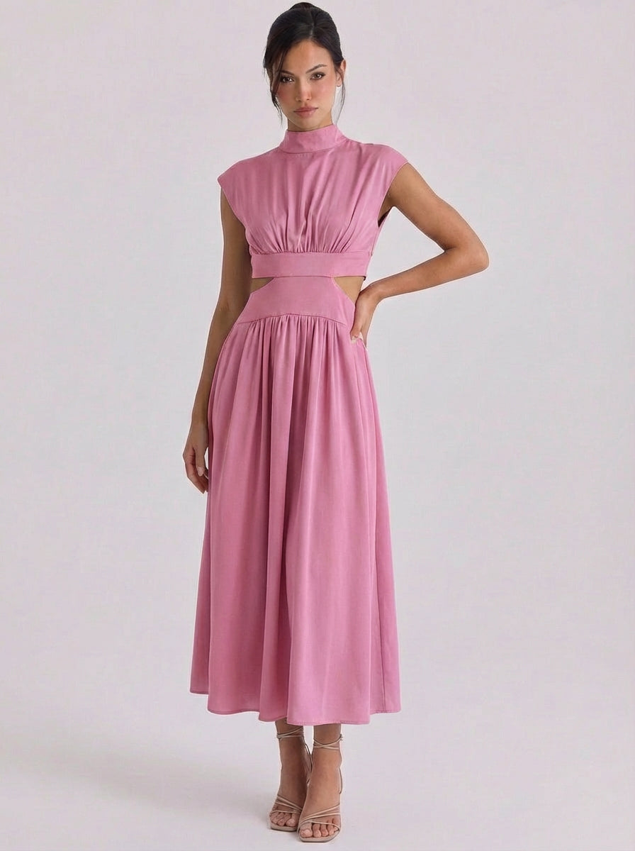 Robe mi-longue en coton découpée à col haut, mancherons, taille froncée