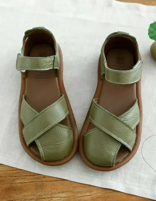 Sandalias con velcro cruzado