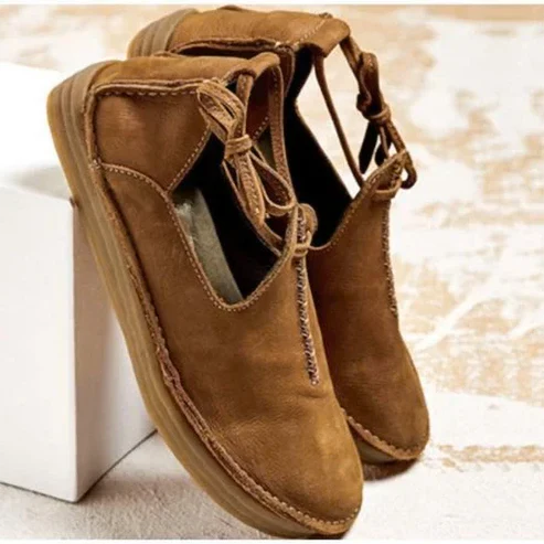 Stiefeletten mit Quaste und Reißverschluss