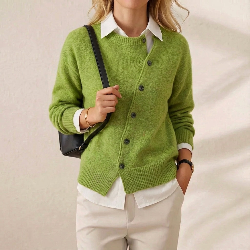 Kasjmier Cardigan met Schuine Knoopsluiting