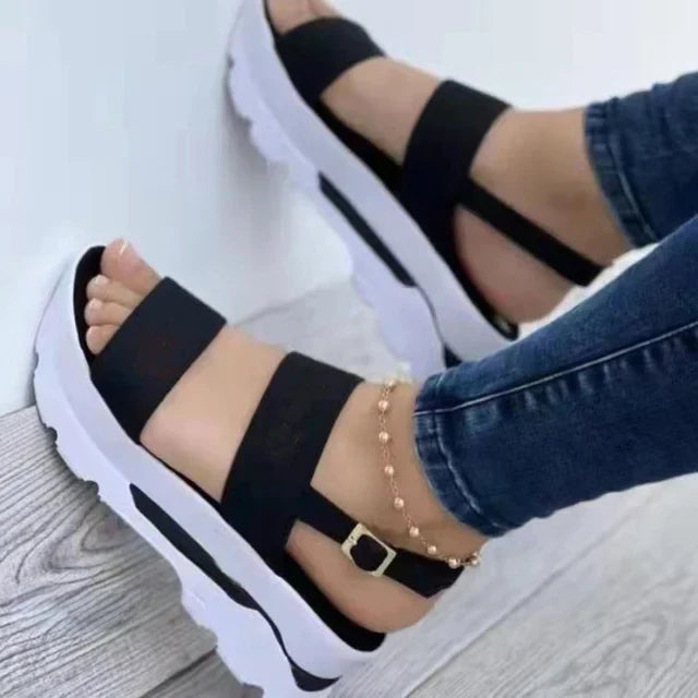 Platformsandalen met dubbele riem