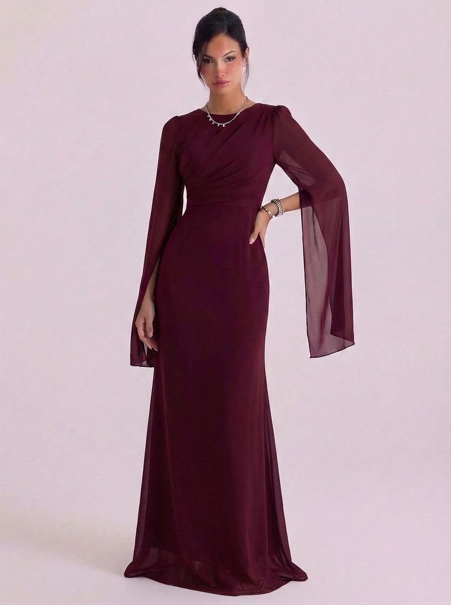 Abito in raso con maniche a campana, lunghezza fino al pavimento, aderente