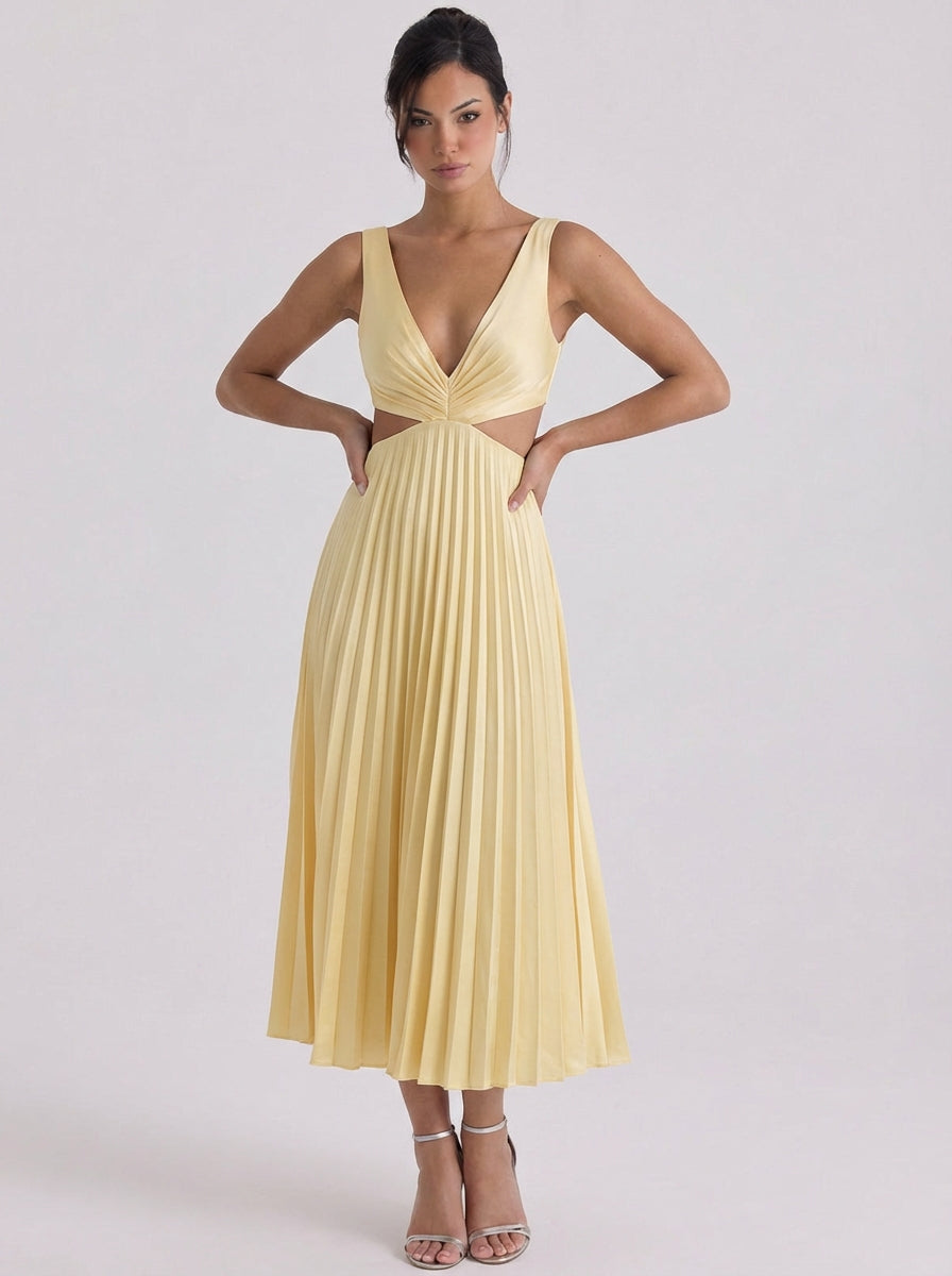 Robe midi plissée en satin à découpes