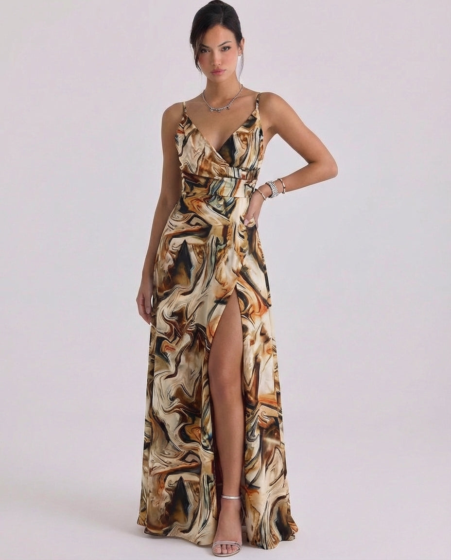 Robe longue portefeuille en satin à fente haute et bretelles camisole