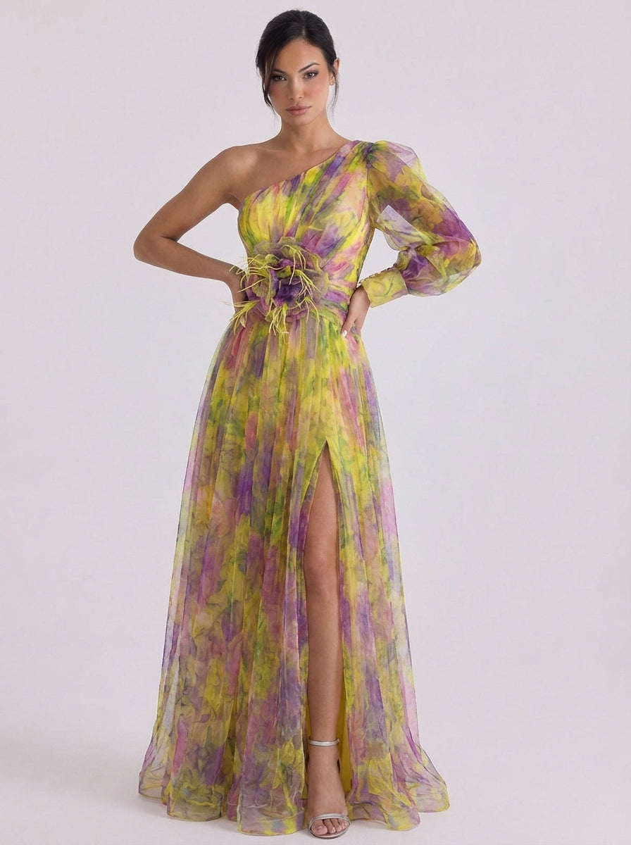 Abito maxi in tulle con una spalla e ombre con cintura a rosetta